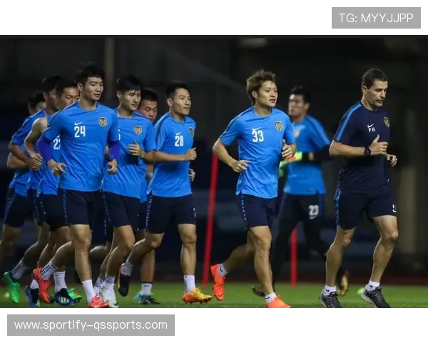 中国足球十大球星盘点 从巅峰到传奇他们的光辉历程