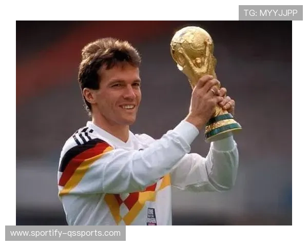 足球史上十大巨星经典瞬间震撼图像全景展现辉煌岁月